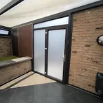 8 Privees Dans De Partagee De 350m2