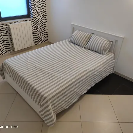 8 Privees Dans De Partagee De 350m2