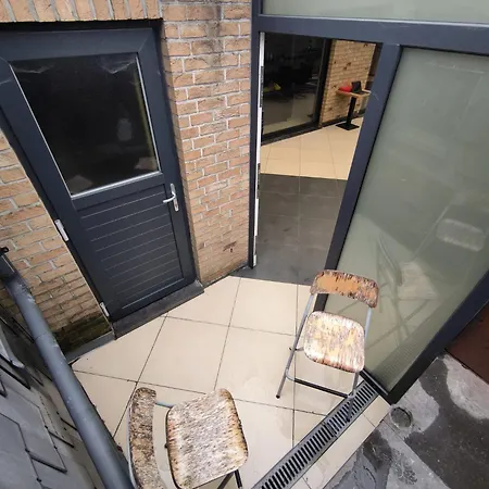 8 Privees Dans De Partagee De 350m2 Charleroi