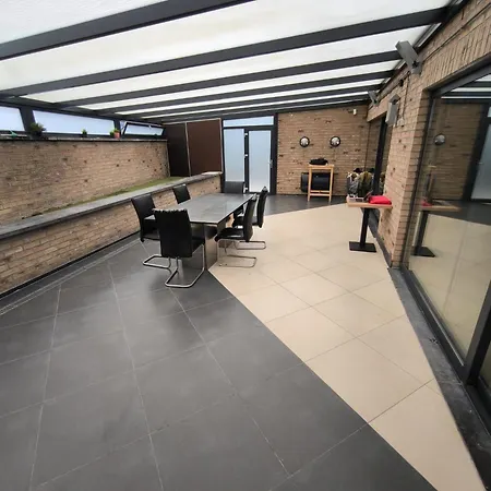 Villa 8 Privées Dans De Luxe Partagée De 350m2