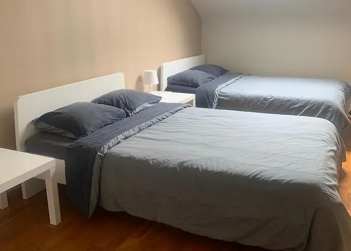 8 Privees Dans De Partagee De 350m2 Villa